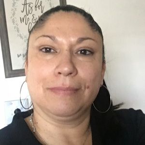 Meet your Posher, Priscilla